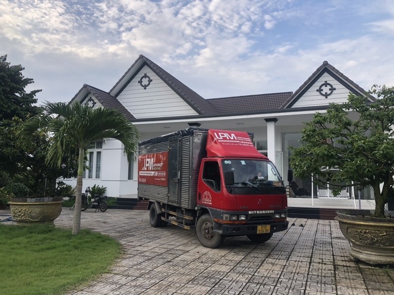 Thuê xe tải để chở đồ đạc khi chuyển nhà