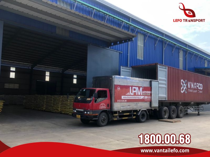 Vận Tải Lefo chuyên cung cấp dịch vụ vận chuyển hàng cồng kềnh với hơn 10 năm hoạt động