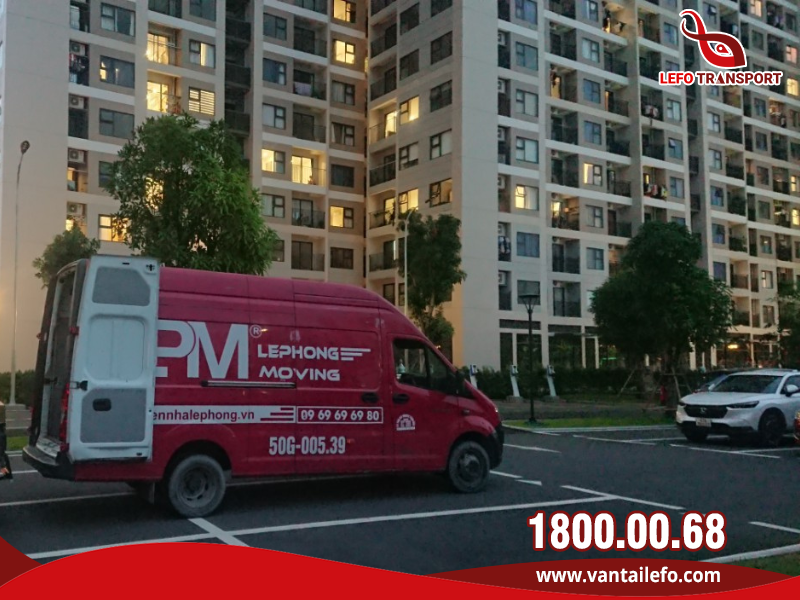 Xe tải nhẹ thùng kín