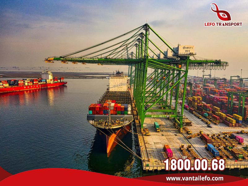 Chi phí logistics là toàn bộ chi phí phát sinh trong quá trình lưu thông hàng hóa từ nơi sản xuất đến nơi tiêu thụ