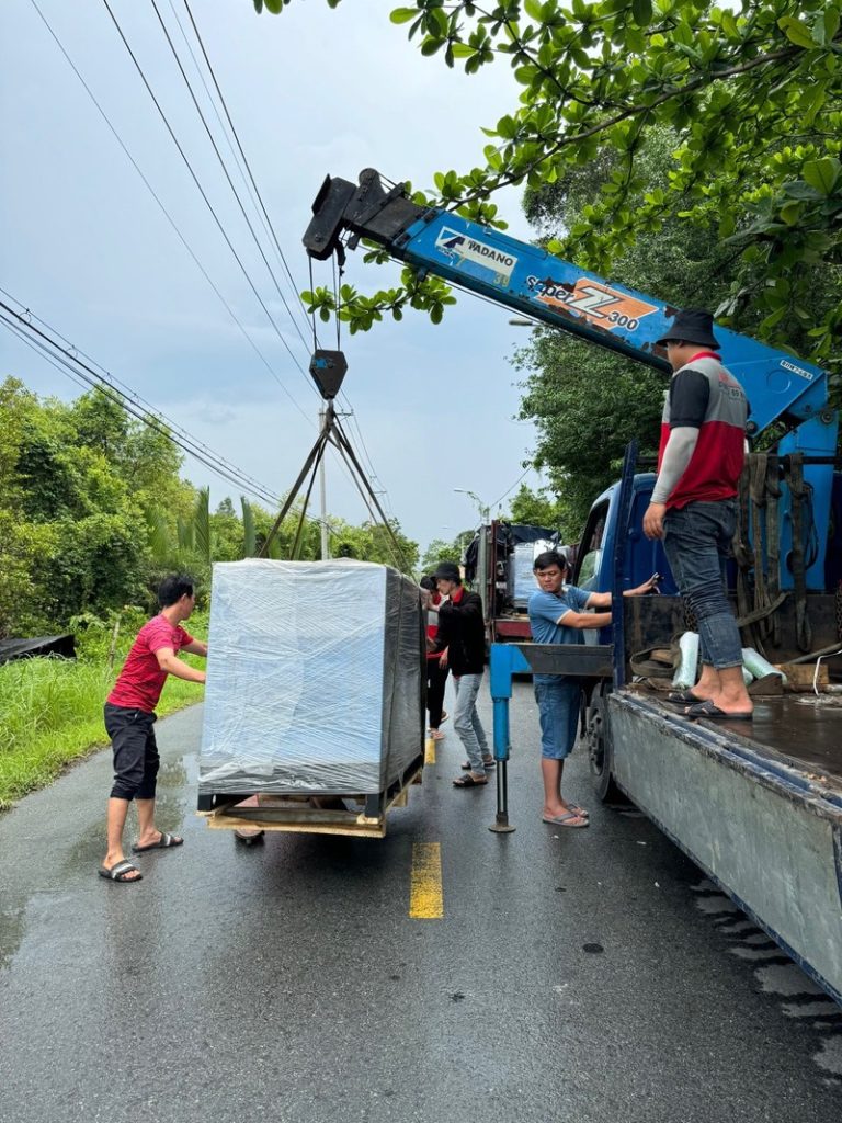 Cho thuê xe cẩu Bình Dương giá rẻ