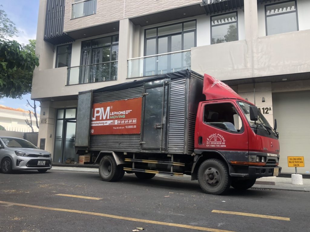 Vận tải Lefo cho thuê xe tải chở hàng KCN Xuyên Á giá rẻ