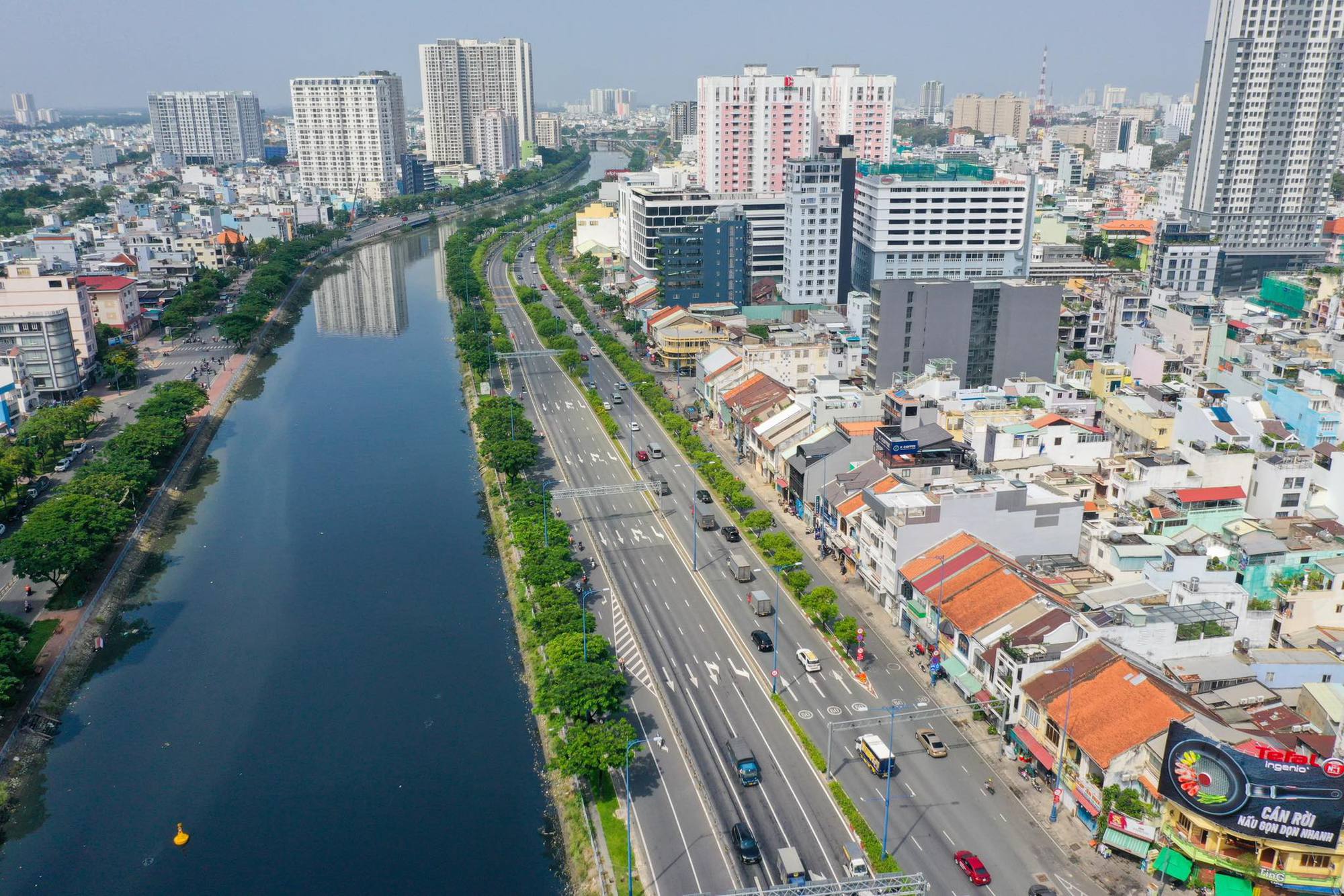 Quận 5 là khu vực tập trung nhiều người Hoa với nhu cầu vận chuyển hàng hóa rất lớn