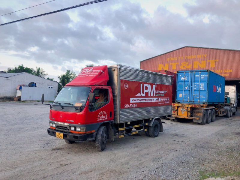 Xe tải của Vận Tải Lefo cho thuê chở hàng theo ngày