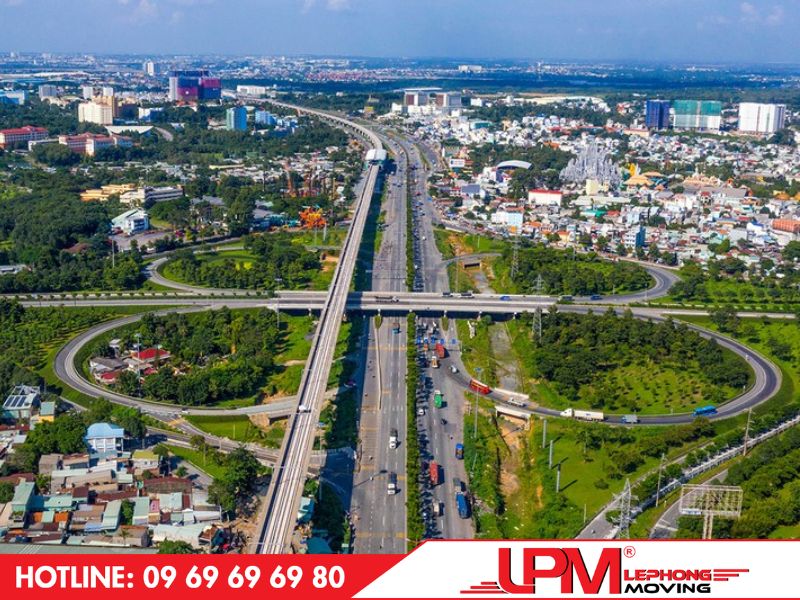 Đặc điểm Thành phố Thủ Đức và nhu cầu vận chuyển hàng hóa