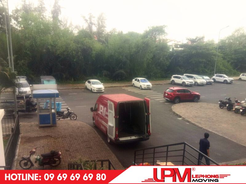 Vận chuyển hàng hóa đi Đà Nẵng nhanh chóng, giá rẻ LephongMoving